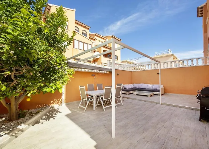 Altos Del Sol By United Renters